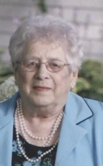 Photo of Edna M. Ellsworth