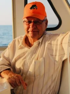 Photo of Austin Bennett Aylward